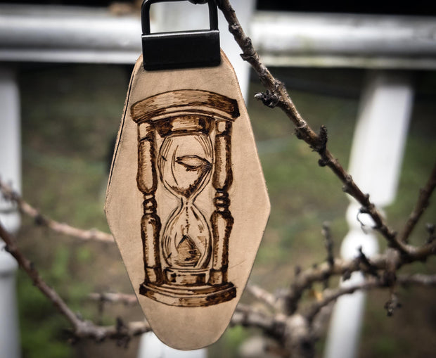 Hand-Burned Leather Hourglass Keychain, Purse Charm, Pyrography Key Fob, Retro Motel Style Sealed Leather Key Ring, Dark Academia Gift